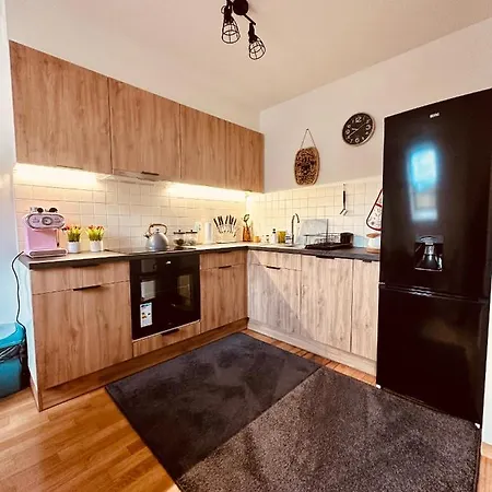 Apartment Sniezkowe - Dwupoziomowy Z Garazem Karpacz
