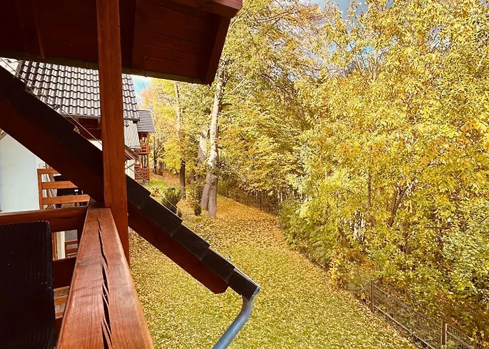 Sniezkowe - Dwupoziomowy Z Garazem