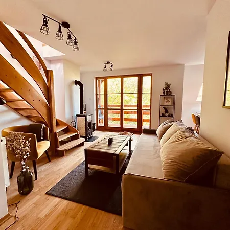 Sniezkowe - Dwupoziomowy Z Garazem