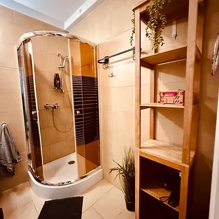 Apartman Sniezkowe - Dwupoziomowy Z Garazem Karpacz