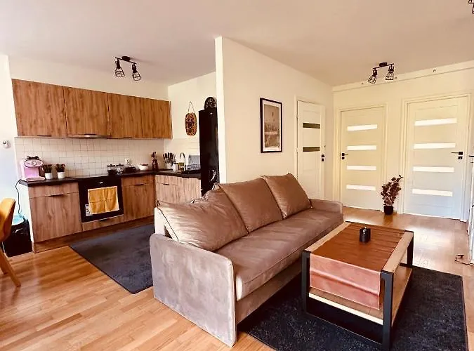 Sniezkowe - Dwupoziomowy Z Garazem Karpacz